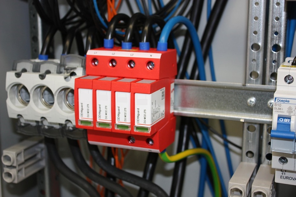 U berspannungsschutz bei Elektro Kürschner GbR in Eisenach